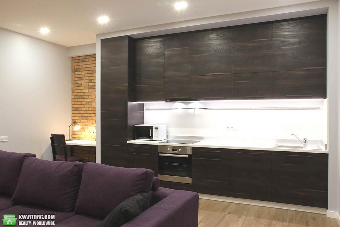 Rent out 2-room apartment. Киев,  Щорса — photo 4