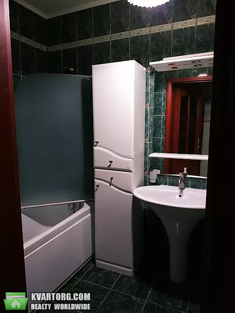 Rent out 2-room apartment. Киев, Никольско-Слободская — photo 8