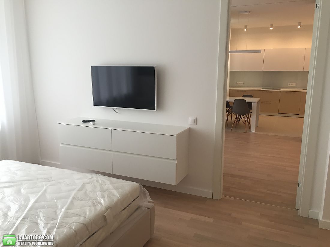 Sell 2-room apartment. Киев,  Драгомирова — photo 3