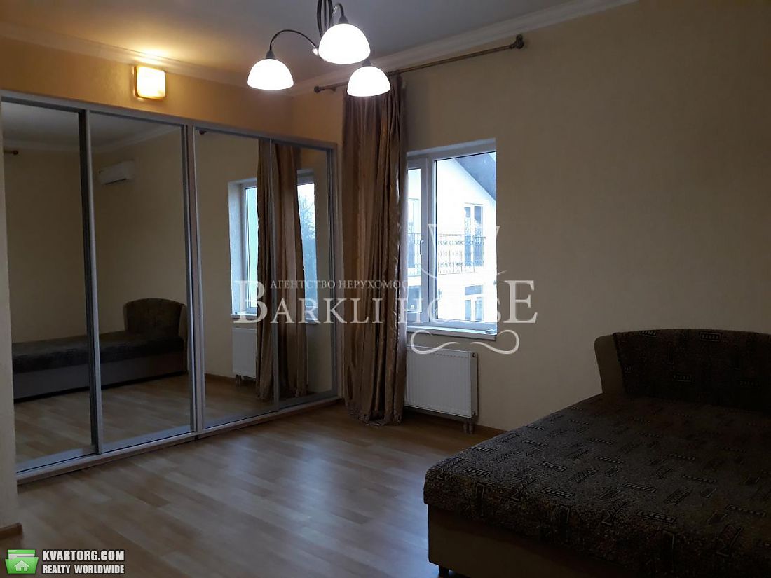 Rent out house. Киев,  Богатырская — photo 5