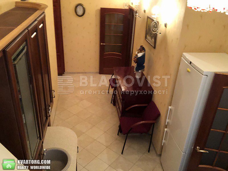 Rent out 2-room apartment. Киев,  Ярославов Вал — photo 5