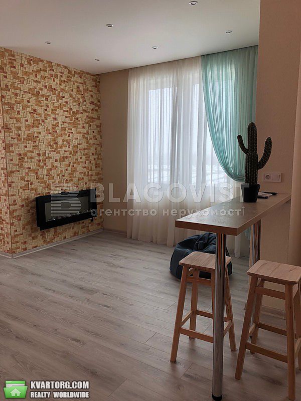 Rent out 2-room apartment. Киев,  Оболонский пр — photo 7