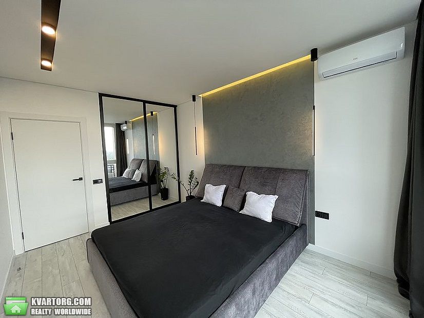 Sell 3-room apartment. Киев,  Заречная — photo 5