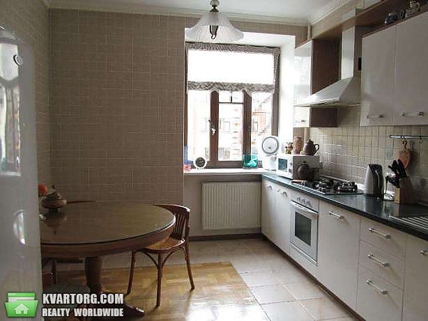 Rent out 2-room apartment. Киев, Ярославский пер — photo 2
