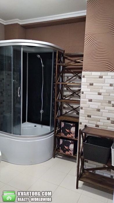Rent out 2-room apartment. Киев,  Харьковское шоссе — photo 9