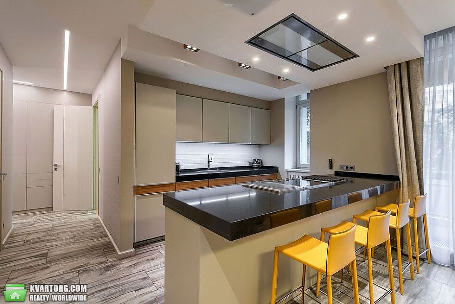 Sell 3-room apartment. Киев,  Шота Руставели — photo 1