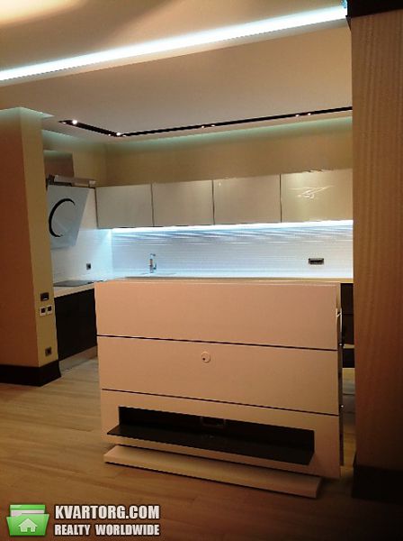 Sell 3-room apartment. Киев,  Драгомирова — photo 7
