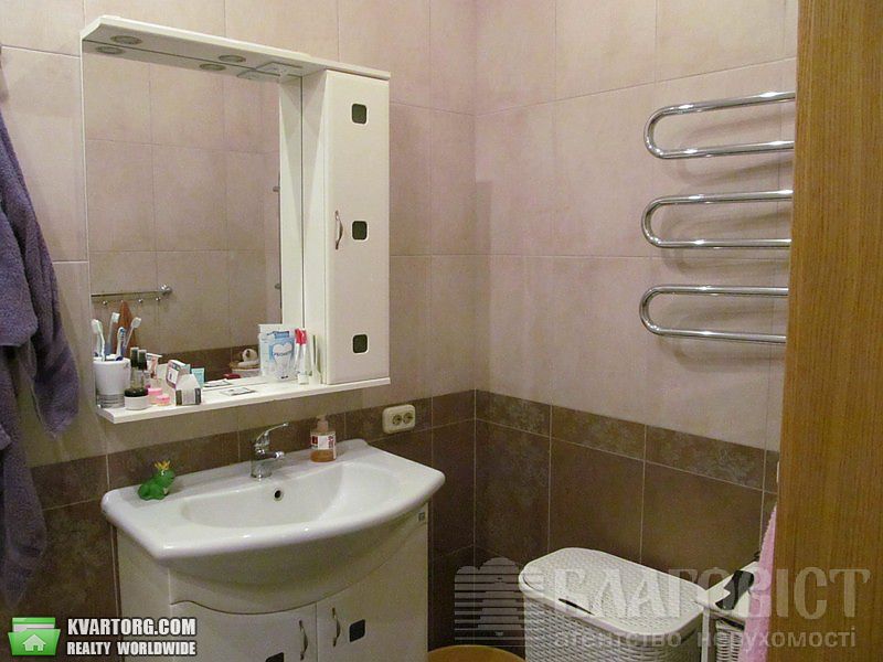 Sell 2-room apartment. Киев,  40-летия Октября просп — photo 7