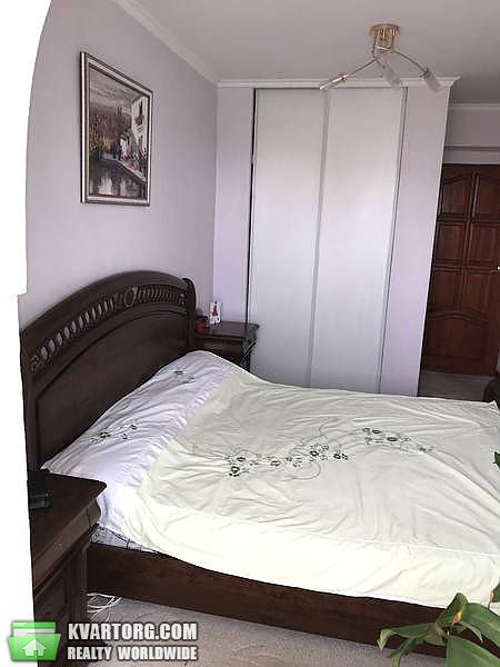 Sell 3-room apartment. Киев,  Стратегическое шоссе — photo 8