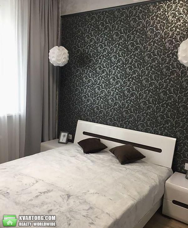 Rent out 2-room apartment. Киев,  Днепровская наб — photo 2