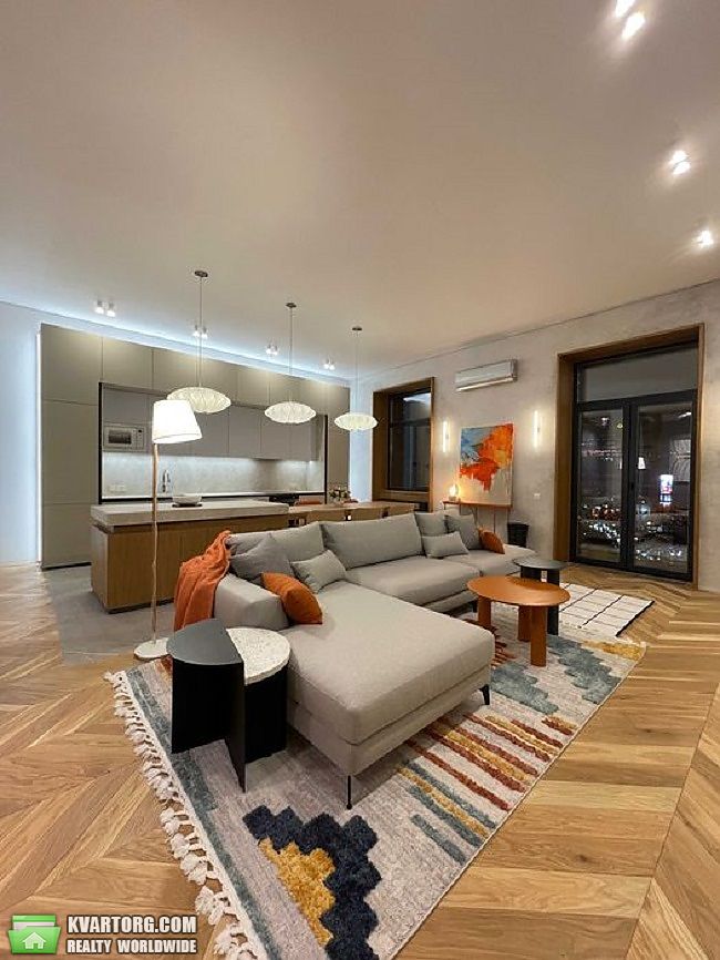 Sell 3-room apartment. Киев, Бессарабская пл. — photo 2