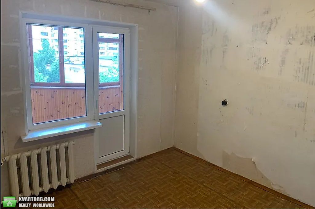 Sell 2-room apartment. Киев,  Радунская — photo 3