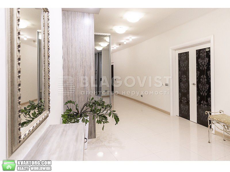 Sell 3-room apartment. Киев,  Урловская — photo 3