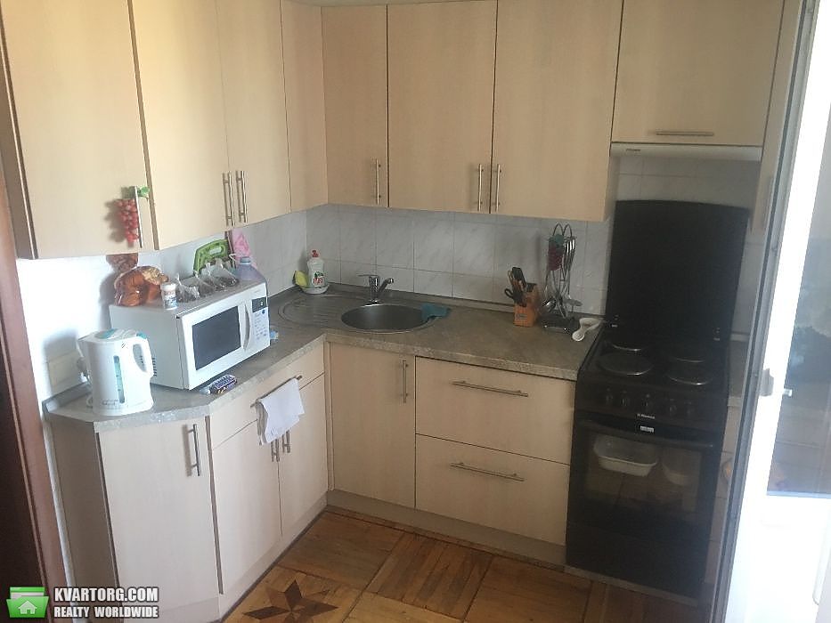 Sell 3-room apartment. Киев,  Теремковская — photo 1
