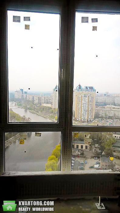 Sell 3-room apartment. Киев, Соборности пр — photo 3