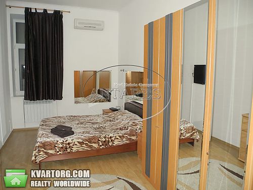 Rent out 3-room apartment. Киев, Михайловский пер — photo 5