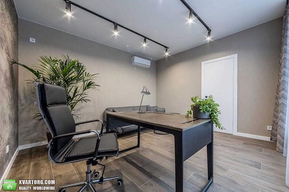 Sell 4-room apartment. Киев,  Киквидзе — photo 4
