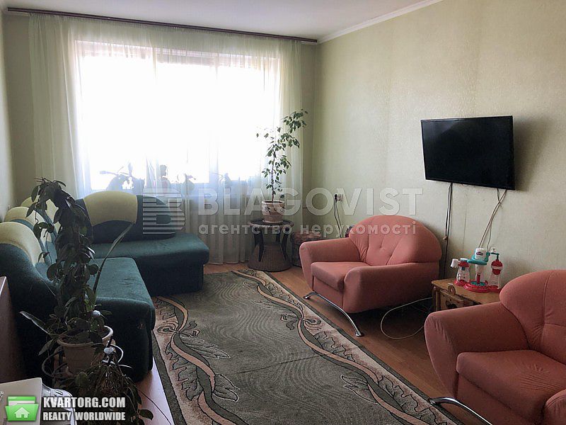 Sell 3-room apartment. Киев, Старанаводницька — photo 1