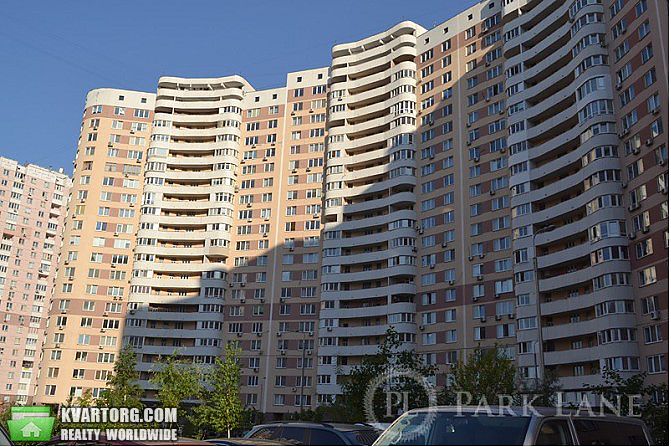 Sell 3-room apartment. Киев,  Пчелки — photo 1