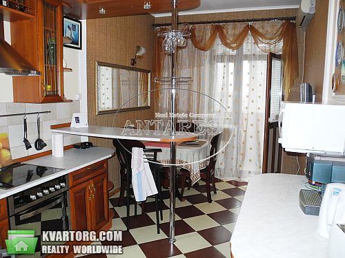 Rent out 3-room apartment. Киев, Воровского — photo 6