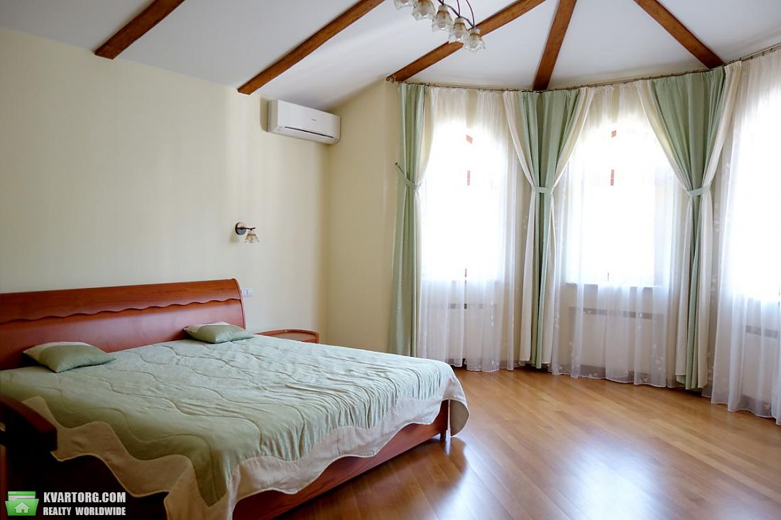 Rent out 4-room apartment. Киев,  Воздвиженская — photo 3