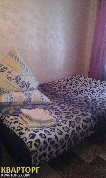 Rent out 1-room apartment. Киев,  Щусева — photo 1