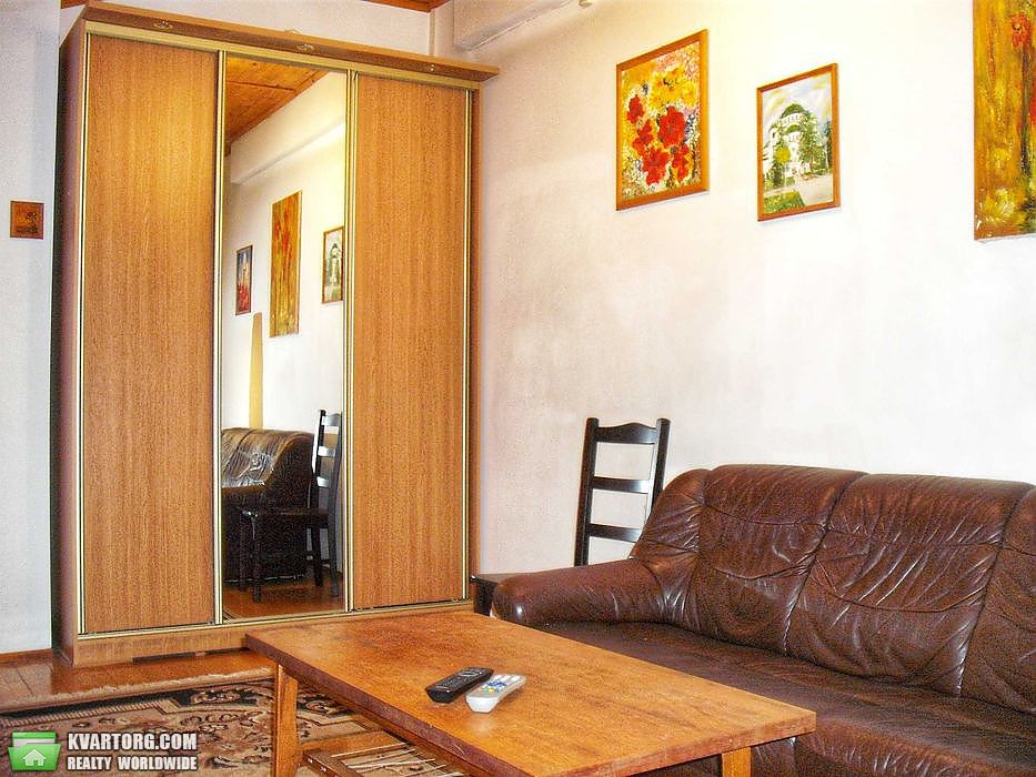 Rent out 3-room apartment. Львов, Архипенка — photo 5