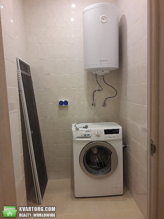 Rent out 2-room apartment. Киев,  Светлая — photo 9