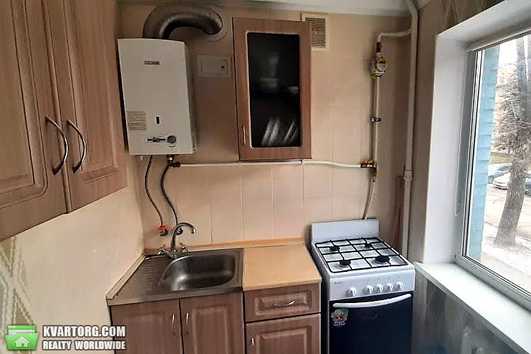 Sell 1-room apartment. Киев,  Метростроевская — photo 3
