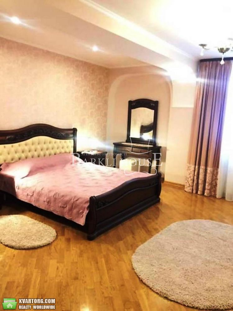 Rent out 3-room apartment. Киев,  Ярославский пер — photo 3