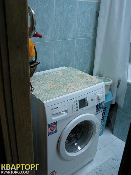 Rent out 3-room apartment. Киев,  Белорусская — photo 5