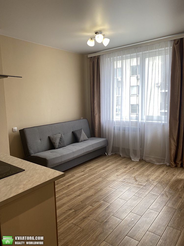 Rent out 1-room apartment. Киев, Березовая — photo 1