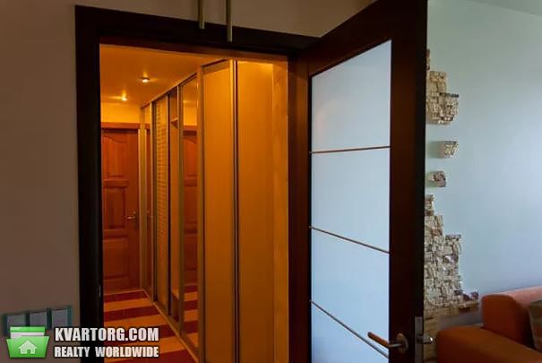 Rent out 4-room apartment. Киев,  Антоновича — photo 9
