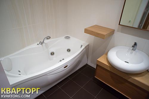 Rent out 3-room apartment. Киев,  Героев Сталинграда пр — photo 9