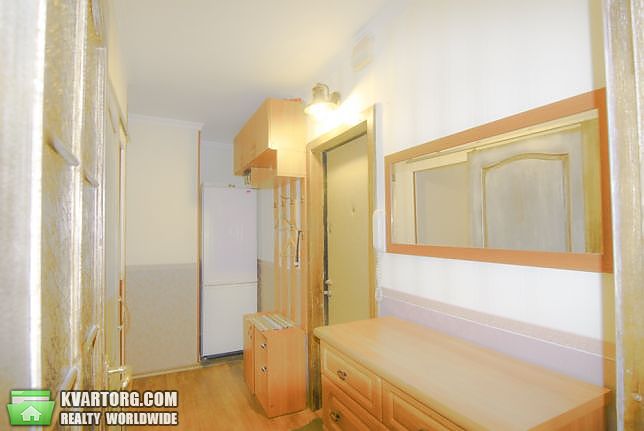 Rent out 2-room apartment. Киев,  Залки Мате — photo 6