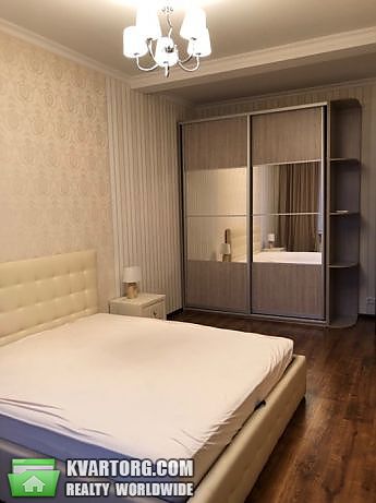 Rent out 2-room apartment. Киев, Деловая — photo 5