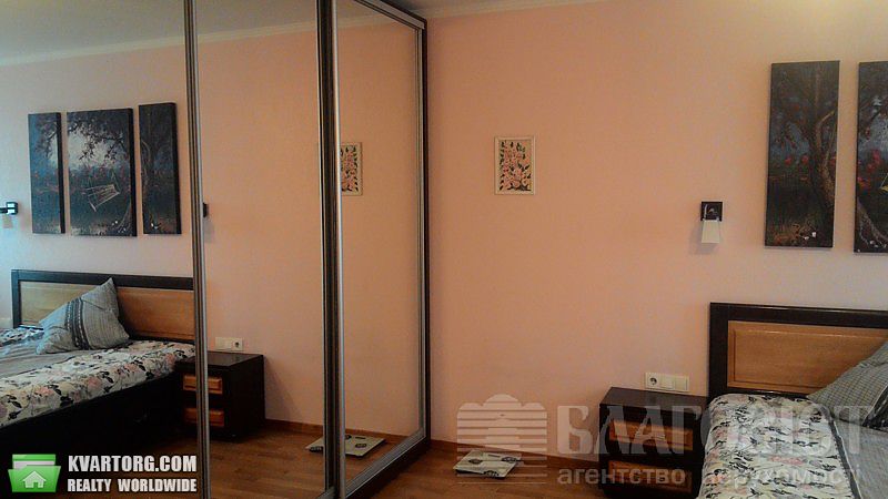 Sell 2-room apartment. Киев,  Ломоносова — photo 2
