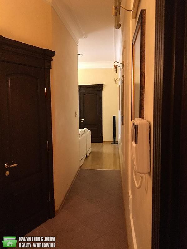 Rent out 2-room apartment. Киев,  Верхний Вал — photo 4