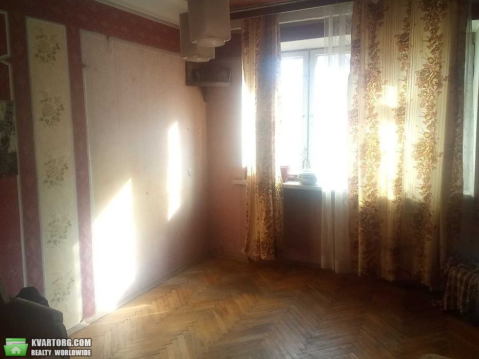 Sell 3-room apartment. Киев,  Западная — photo 1