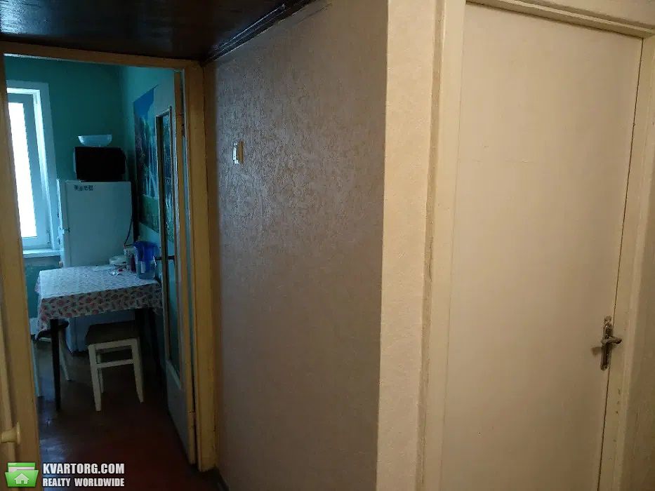 Sell 2-room apartment. Киев,  Зодчих — photo 3