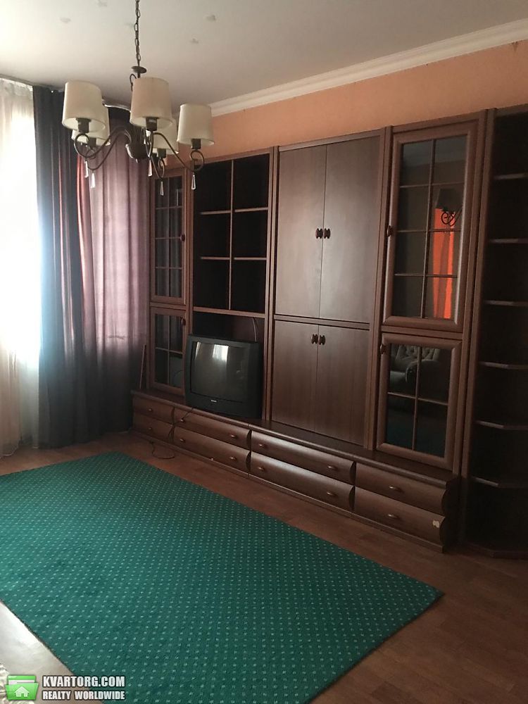 Rent out 2-room apartment. Одесса, Тополева — photo 1