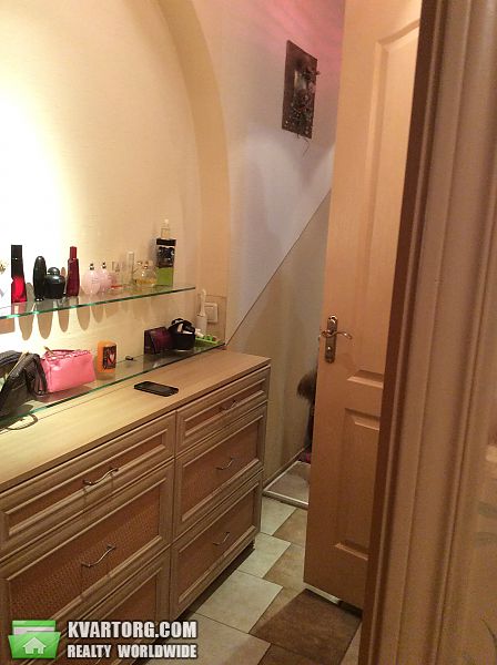 Sell 2-room apartment. Киев, Зодчих — photo 1