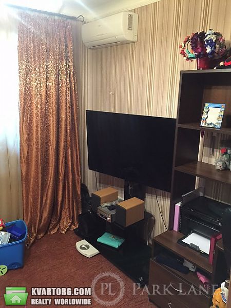 Sell 2-room apartment. Киев, Дегтяревская — photo 10