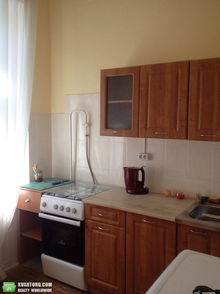 Rent out 1-room apartment. Киев,  Саксаганского — photo 4