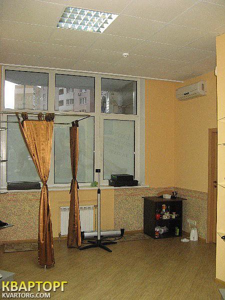 Rent out office. Киев, Срибнокильская — photo 9