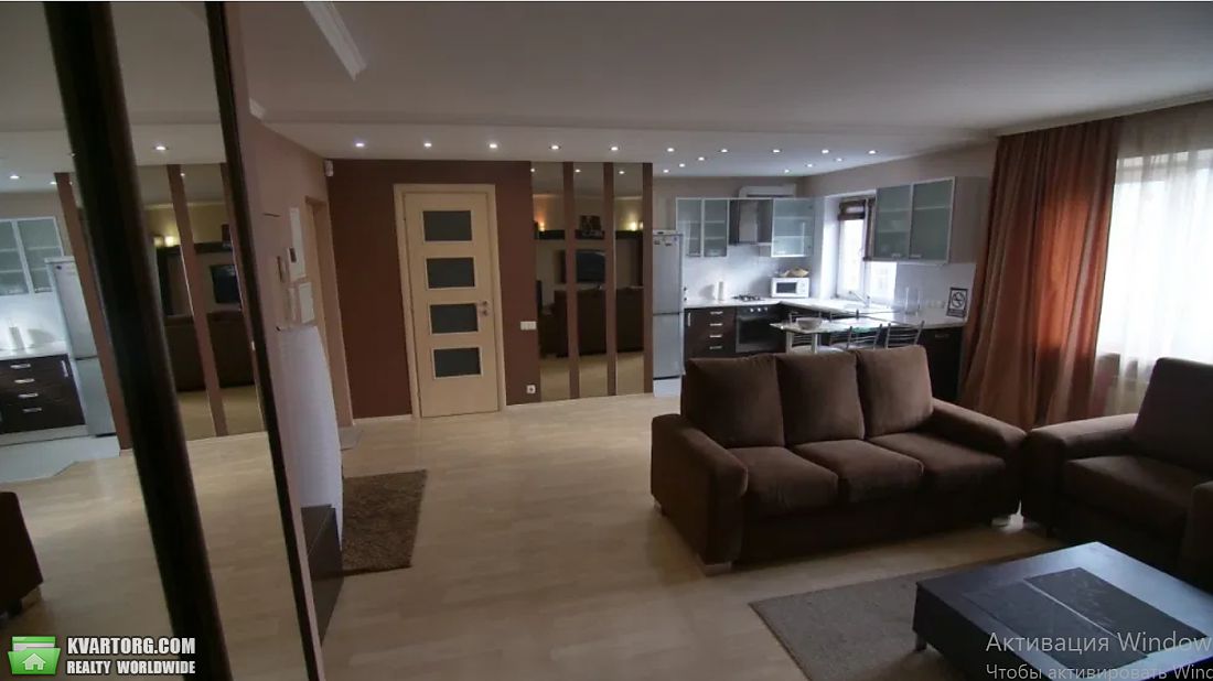 Rent out 2-room apartment. Киев,  Леси Украинки бул — photo 1