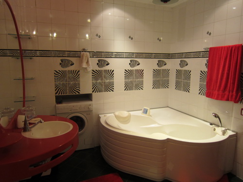 Rent out 4-room apartment. Киев, Институтская — photo 7