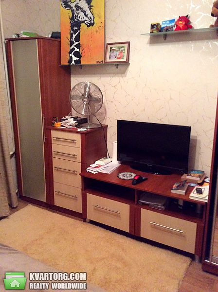 Sell 3-room apartment. Киев,  Курчатова — photo 2