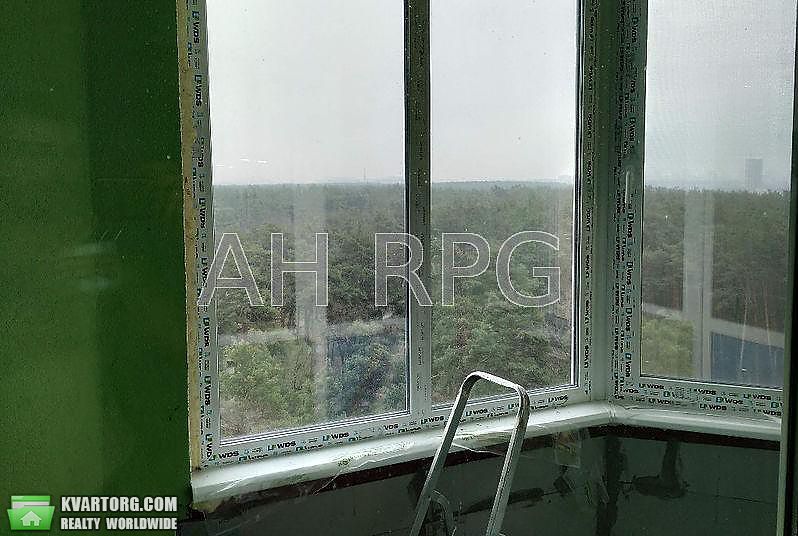 Sell 3-room apartment. Киев,  Пономарева — photo 9
