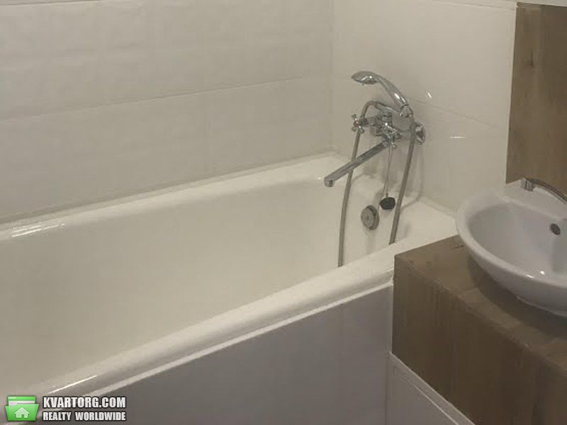 Sell 1-room apartment. Киев,  Жмеринская — photo 8